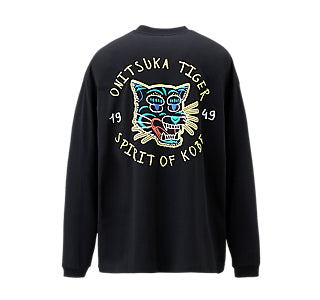 LONG SLEEVED GRAPHIC TEE