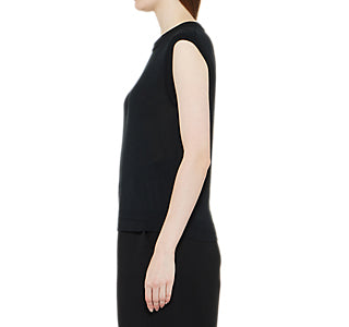 WOMEN'S SHORT SLEEVED KNIT TOP