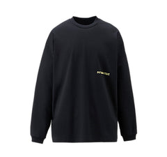 LONG SLEEVED GRAPHIC TEE