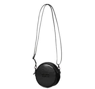 POUCH